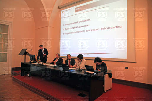 DGT_000012621_EOS.jpg DGT_000012621_EOS.jpg