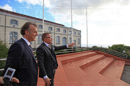 DGT_000012589_EOS.jpg DGT_000012589_EOS.jpg